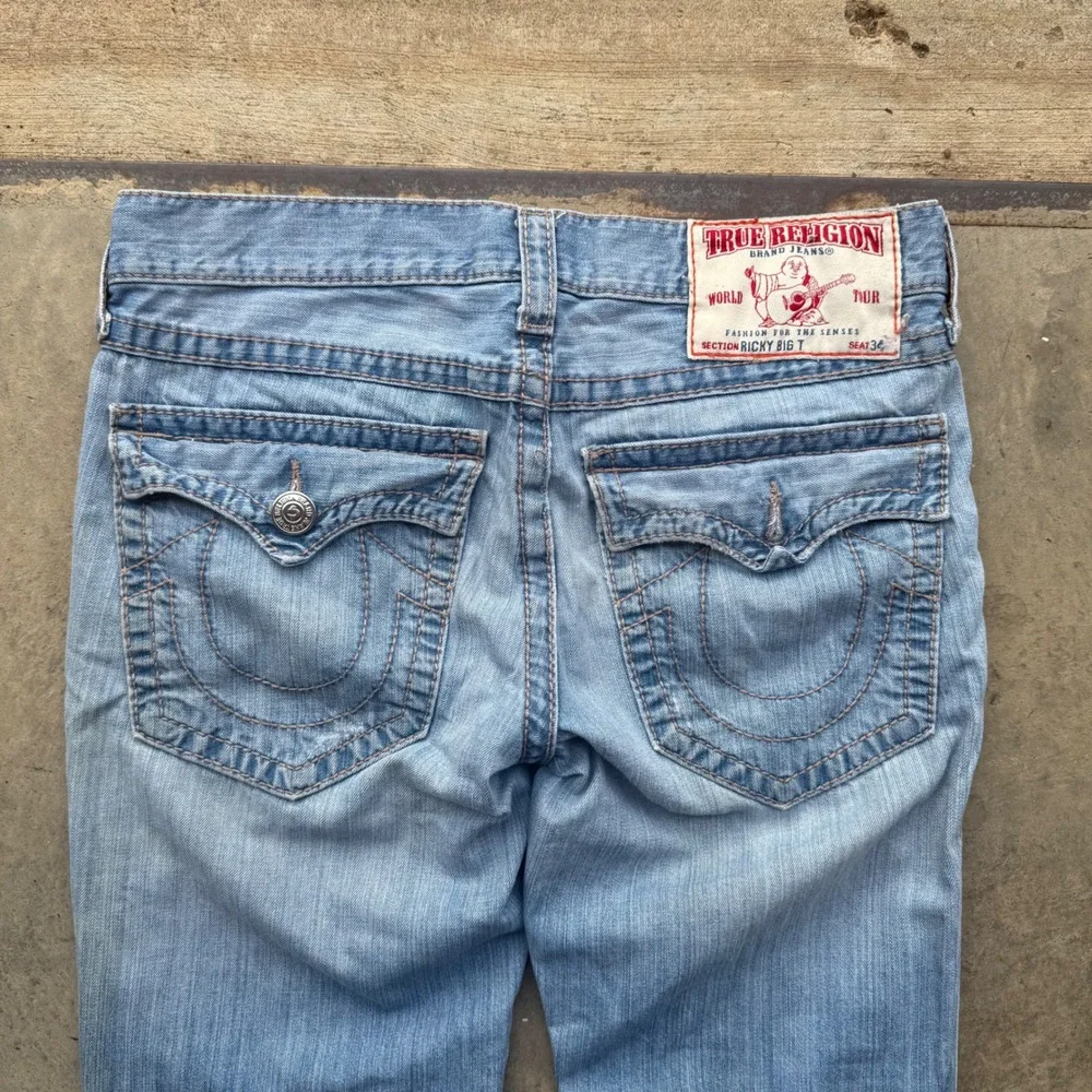 True Religion Ricky Big T Mens 35 Light Wash Distressed‎ Straight Leg Jeans USA